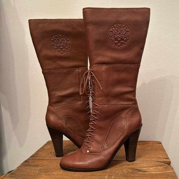 Vince Camuto gorgeous leather boots - Picture 7 of 7